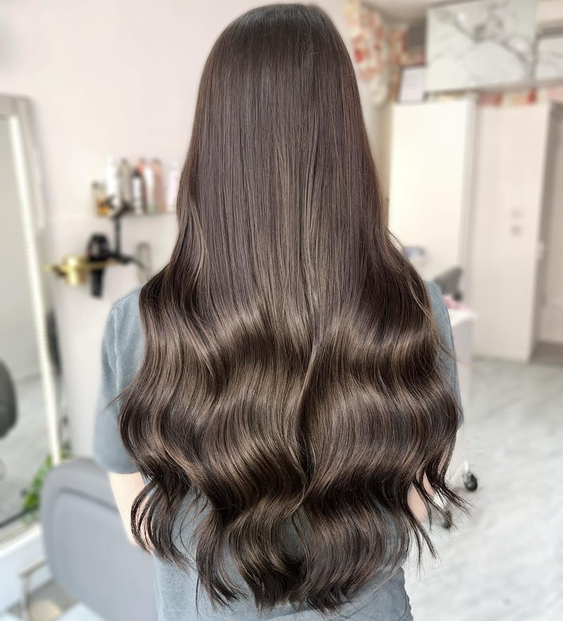 Glossy brunette extensions