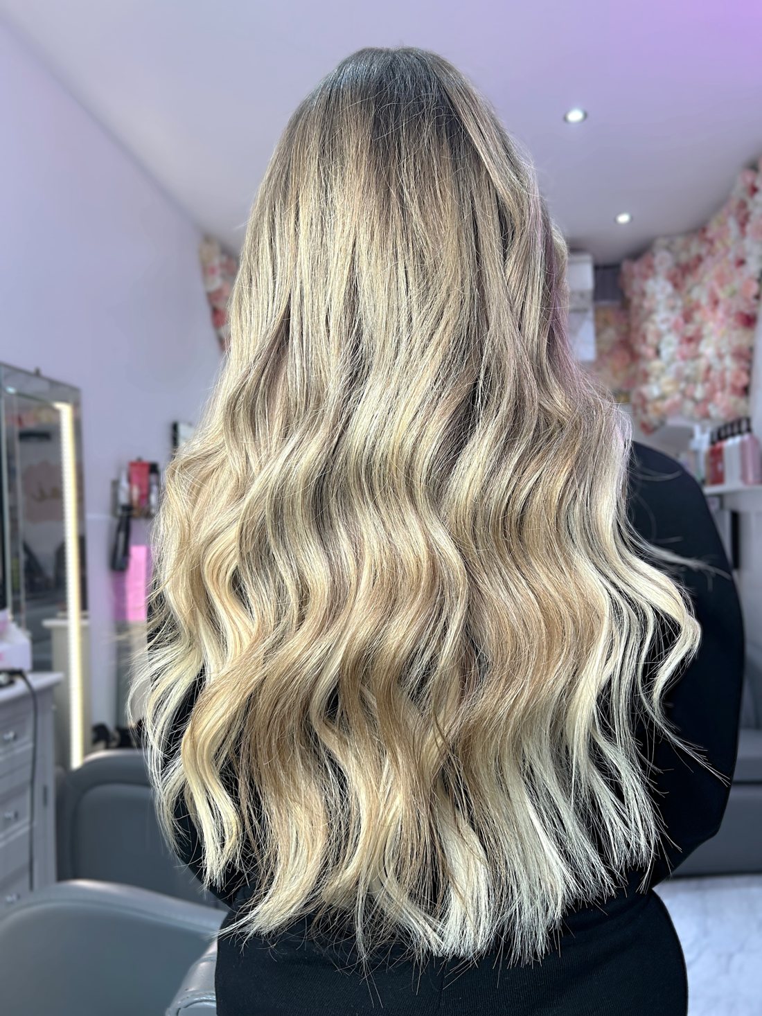 Icy blonde waves